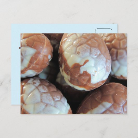 カスタマイズ可能な素晴らしいベルギーチョコレートイースターエッグ シーズンポストカード (正面/裏面)