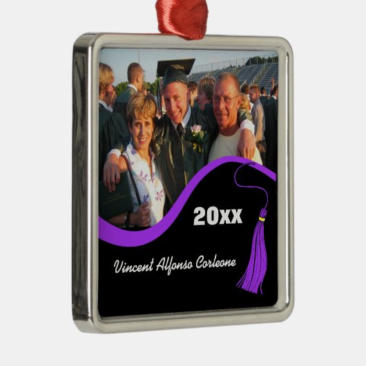 カスタマイズ可能な紫のタッセルの卒業オーナメント メタルオーナメント (右)