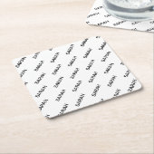 カスタマイズ可能な繰り返しモダン文字白と黒 スクエアペーパーコースター (アングル)