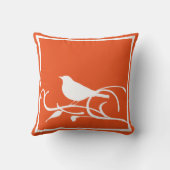 カスタマイズ可能な背景色を持つBird on Branch クッション (裏面)
