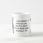 カスタマイズ可能な記念穴1のゴルフ コーヒーマグカップ (中央)
