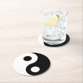 カスタマイズ可能な陰陽記号 ラウンドペーパーコースター (インサイチュ)