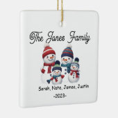 カスタマイズ可能な雪だるまファミリーの4休日 セラミックオーナメント (右)