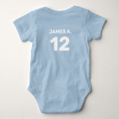 カスタマイズ可能な青色（前面と背面のデザイン） ベビーボディスーツ (裏面)