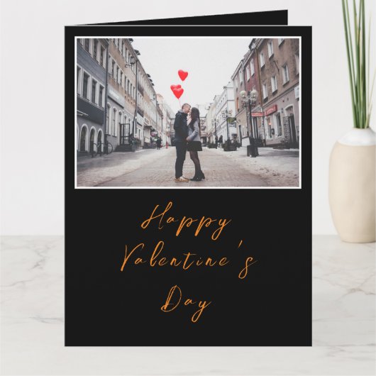 カスタマイズ可能な黒の光沢のあるトレンディーなルスティックバレンタイン カード (正面)