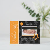 カスタマイズ可能な10月のベビー誕生のお知らせ 案内ポストカード (スタンド正面)