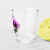 カスタマイズ可能な3匹のスコットランドのアザミ ショットグラス (右)