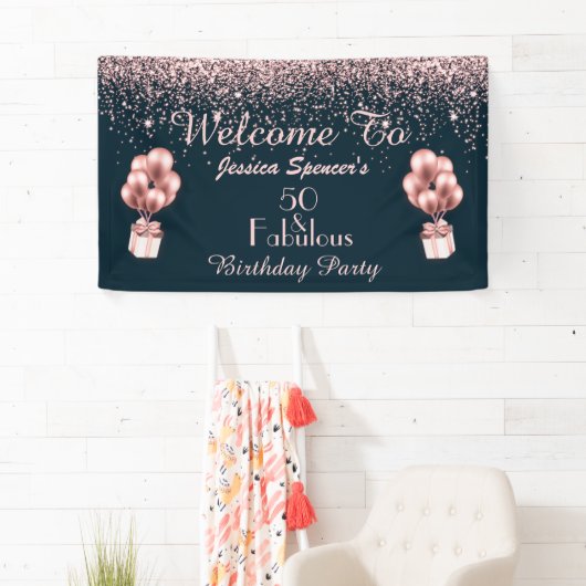カスタマイズ可能な50と素晴らしいバラ金ゴールド50誕生日 横断幕 (インサイチュ)