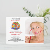 カスタマイズ可能な50歳とファビュラスな虹の誕生日招待状 招待状 (スタンド正面)