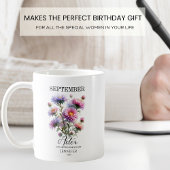 カスタマイズ可能な9月誕生日アスター花 コーヒーマグカップ