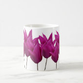カスタマイズ可能なJessica名かわいらしピンクチューリップフローラ コーヒーマグカップ (中央)