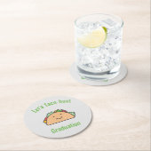 カスタマイズ可能なLet's Taco-bout卒業タコ ラウンドペーパーコースター (インサイチュ)