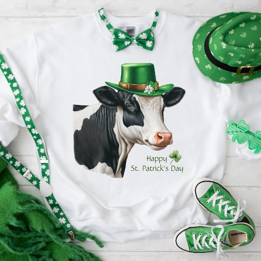 カスタマイズ可能なSt. Patrick's Day Shamrock Cow Tシャツ