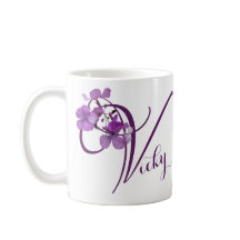 カスタマイズ可能なVicky名かわいらし紫フローラガーリー