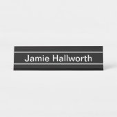 カスタマイズ可能文字 |はっきりした黒モダンと白 デスクネームプレート (正面)