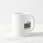 カスタマイズ可能 月 年 テキスト 凡例 ギフト コーヒーマグカップ (正面右)
