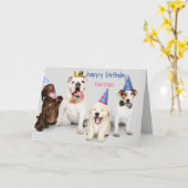 カスタマイズ誕生日カード – 犬が列に並んで座る カード (黄色い花)