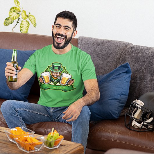 カスタマイズ アイルランドの妖精 ビールを任せろ 四つ葉のクローバー Tシャツ