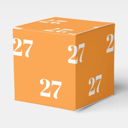 カスタマイズ/イニシャル付きホワイトレターナンバサフラン フェイバーボックス (正面サイド)