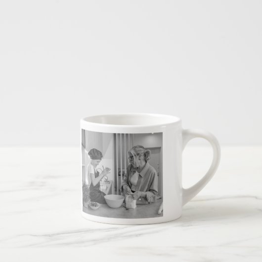 カスタムおばあちゃんの写真と名前 エスプレッソカップ (右)