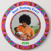 カスタムおもしろい母の日モマ最高のイバーピンク写真 缶バッジ (正面)