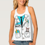 カスタムおもしろいScientist Lab Coat Science Women Cost タンクトップ<br><div class="desc">私たちの「サイエンティスト・ラボ・コート」レディおもしろいースのタンクトップで、あなたの内面科学の天才を解き放つ！名カスタマイズ前、または専門分野で： "科学者"、"不機嫌科学者"、"化学者"、"生物学者"、"Dr. Chill"など。この予測できなと女性のスタイリッシュタンクトップは、愛らしい驚きを持つラボコートのデザインを備えている – ポケットから飛び出すいたずら好きなマウス。科学をテーマにした服装でユーモアのtouchを愛する女の子や女性に最適。クリスマス、誕生日、ハロウィーン、パーティーなど、このタンクトップはよくはしゃぐ、あなたのワードローブに多彩な追加である。科学のおもしろい側を受け入れ、スマイルや会話を刺激するユニークこの目を引き付け、楽しいタンクトップであなたのスタイルを紹介する。</div>