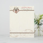 カスタムなウエディングケーキのモダンな点のストライプの渦巻 レターヘッド (スタンド正面)