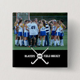 カスタムなフィールドホッケーの写真のコラージュの名前のチーム数 缶バッジ