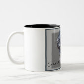 カスタムなペットポートレートのマグ ツートーンマグカップ (左)