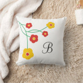カスタムなモノグラムの枕: 黄色および赤い花 クッション (ブランケット)