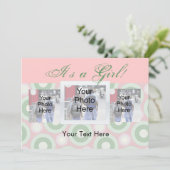 カスタムな写真の誕生の発表カード、それは女の子です 案内状 (スタンド正面)