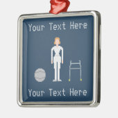 カスタムな女性のフィジカルセラピー メタルオーナメント (左)
