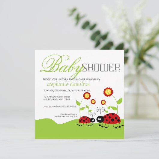 カスタムな女性は中立ベビーシャワーを煩わせます 招待状 (スタンド正面)