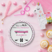 カスタムな年彼女はない古くないしかしクラシックな車の誕生日です ペーパープレート (パーティー)