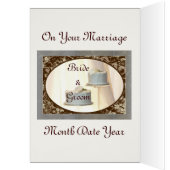 カスタムな文字のウエディングケーキのお祝いカード (内側 (左))