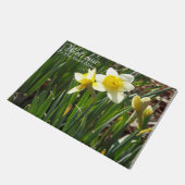 カスタムな春のラッパスイセンの玄関マット ドアマット (アングル)