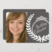 カスタムな木炭リネンシダの写真の誕生日の招待 招待状 (正面/裏面)