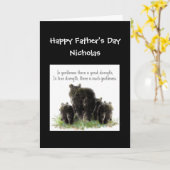 カスタムな父の日のPoppaくまの妻及び子供のユーモア カード (黄色い花)