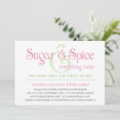 カスタムな砂糖及びスパイスの双生児のベビーシャワーの招待状 招待状 (スタンド正面)