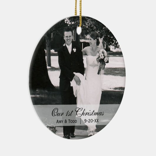 カスタムな結婚式|の初めてのクリスマスの写真のオーナメント セラミックオーナメント (右)