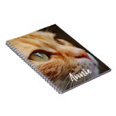 カスタムな緑の瞳を持つオレンジ虎猫 ノートブック (右側)
