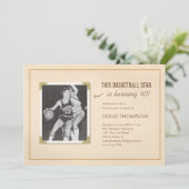 カスタムな言葉遣いの古い写真の誕生日の招待状 招待状 (スタンド正面)