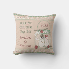 カスタムな雪だるまのカップルの第1クリスマスの枕 クッション