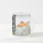 カスタムのフォトネコが水槽の中をのぞき込む フロストグラスマグカップ (正面右)