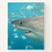 カスタムのホオジロザメ水中肖像画 ノートブック (裏面)