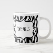 カスタムの白と黒のゼファンキーブラ縞 ジャンボコーヒーマグカップ (右)