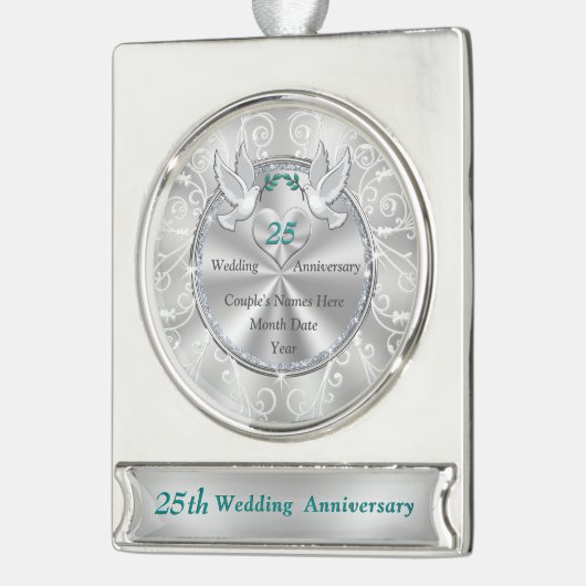 カスタムの第25結婚記念日のクリスマスのオーナメント シルバープレートバナーオーナメント (左)