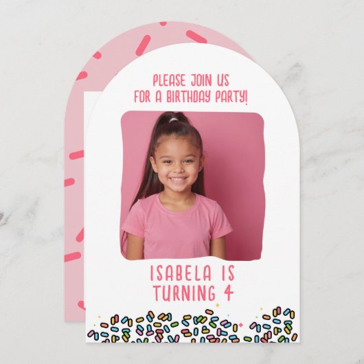 カスタムの誕生日パーティーが子供たちに任意の年齢を振りかける 招待状 (正面/裏面)