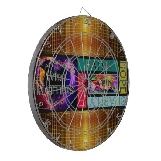 カスタムはインク投げ矢板の側面図を描きました ダーツボード (正面左)