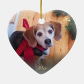 カスタムはペット写真のエレガントな金ゴールドの原稿のクリスマスを所有します セラミックオーナメント (裏面)